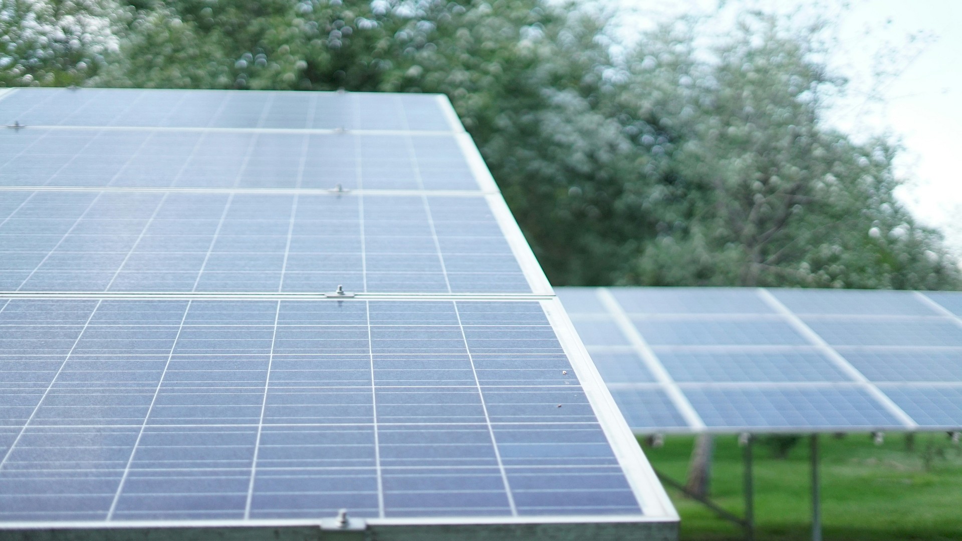 Harnessing the Sun: A Solar Ground Mount System at a Cottage, Stowting