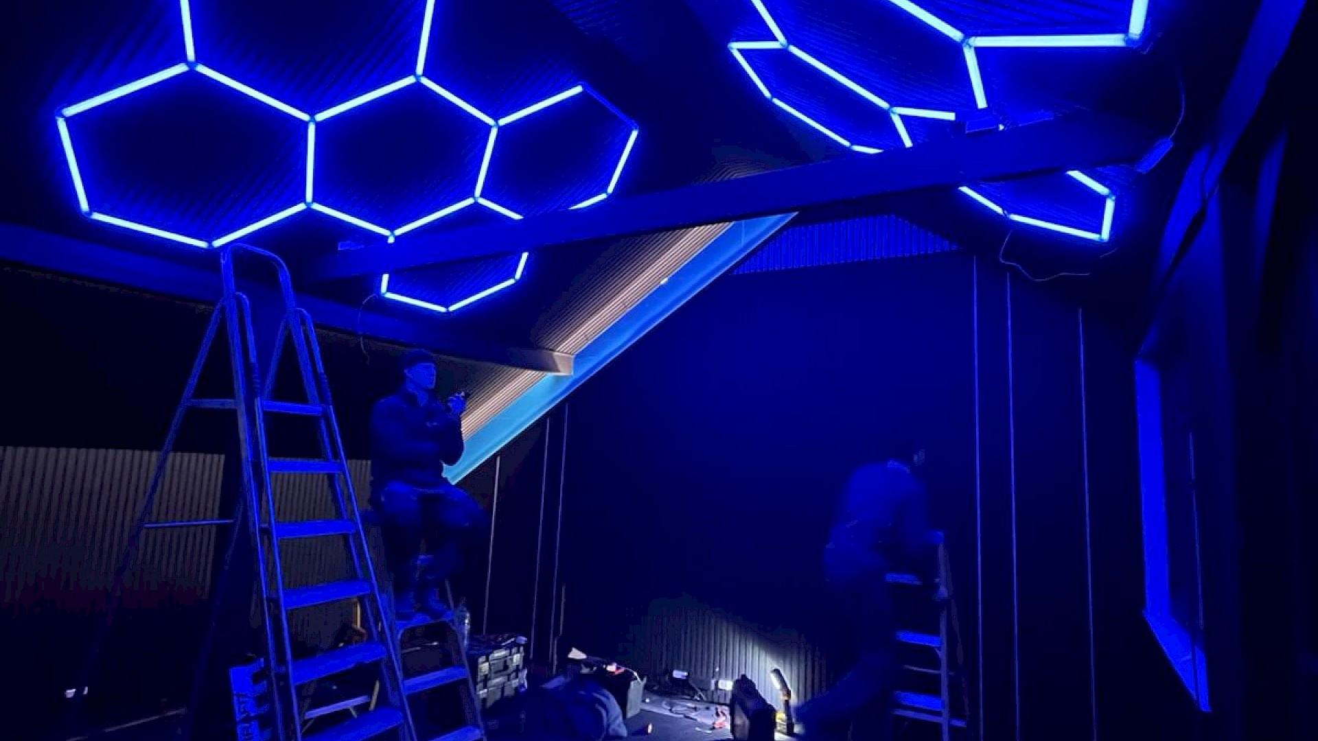 Brighten Your Workout: Hexagon LED Ceiling Lights in Ruckinge Home Gym